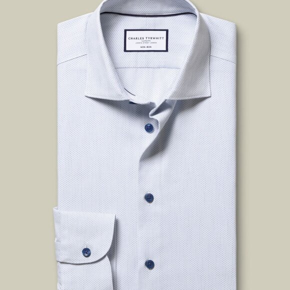 Charles Tyrwhitt Non-Iron Stretch Texture Shirt White & Sky Blue Slim 15/32